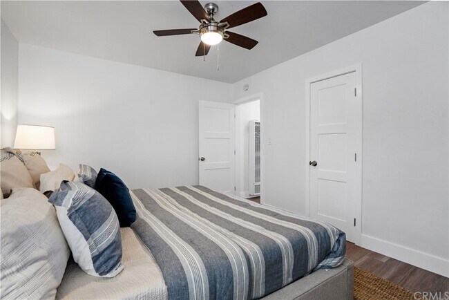 Photo - 3116 W 135th St