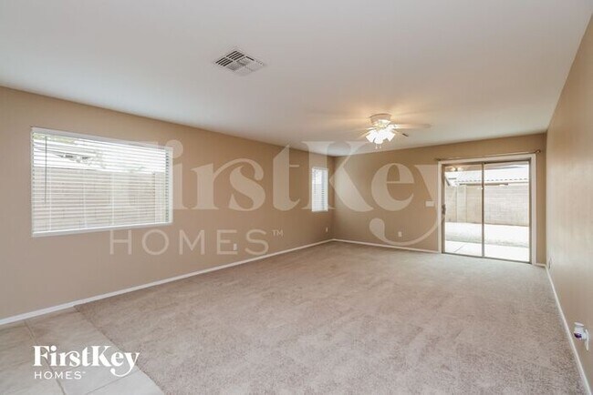 Photo - 1671 Maddison Cir