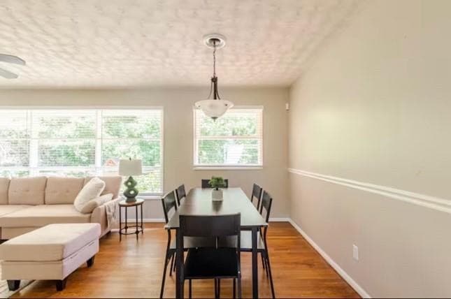 Photo - 845 Valley Brook Rd