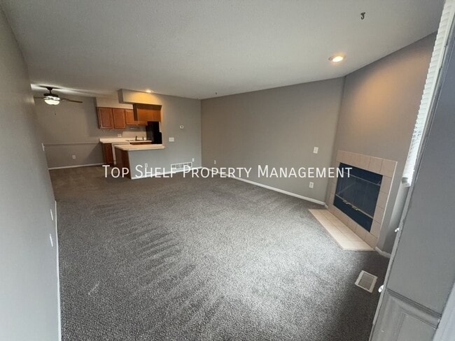 Photo - 1122 SE Mill Pond Ct