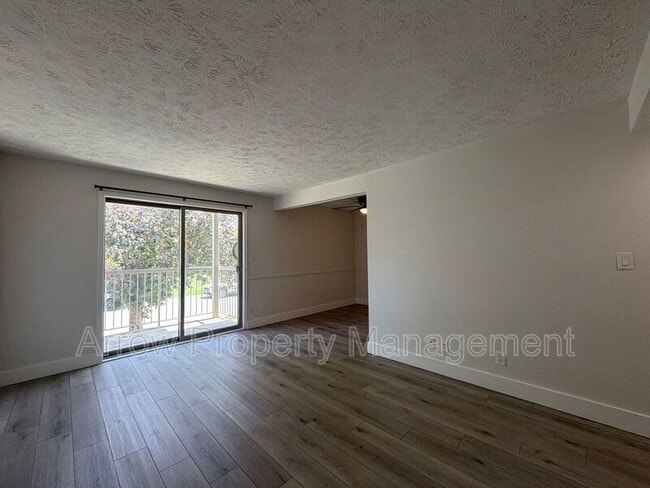Photo - 1429 N 34th St Unit 5