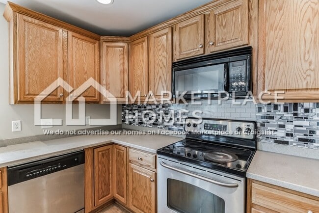 Photo - 5022 St Ives Dr