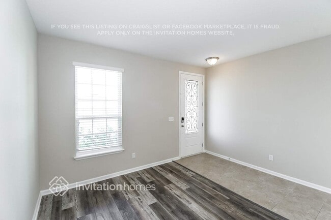 Photo - 1102 Wetland Ridge Cir