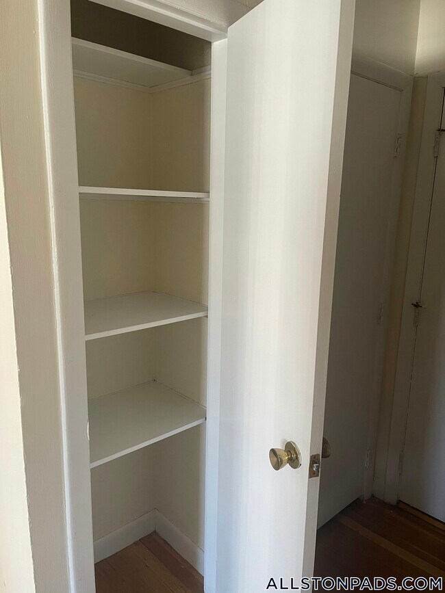 Photo - 90 Gardner St Unidad 32