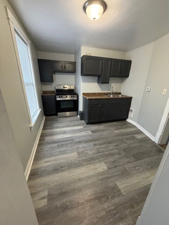 Photo - FON1178 Unit 1178B