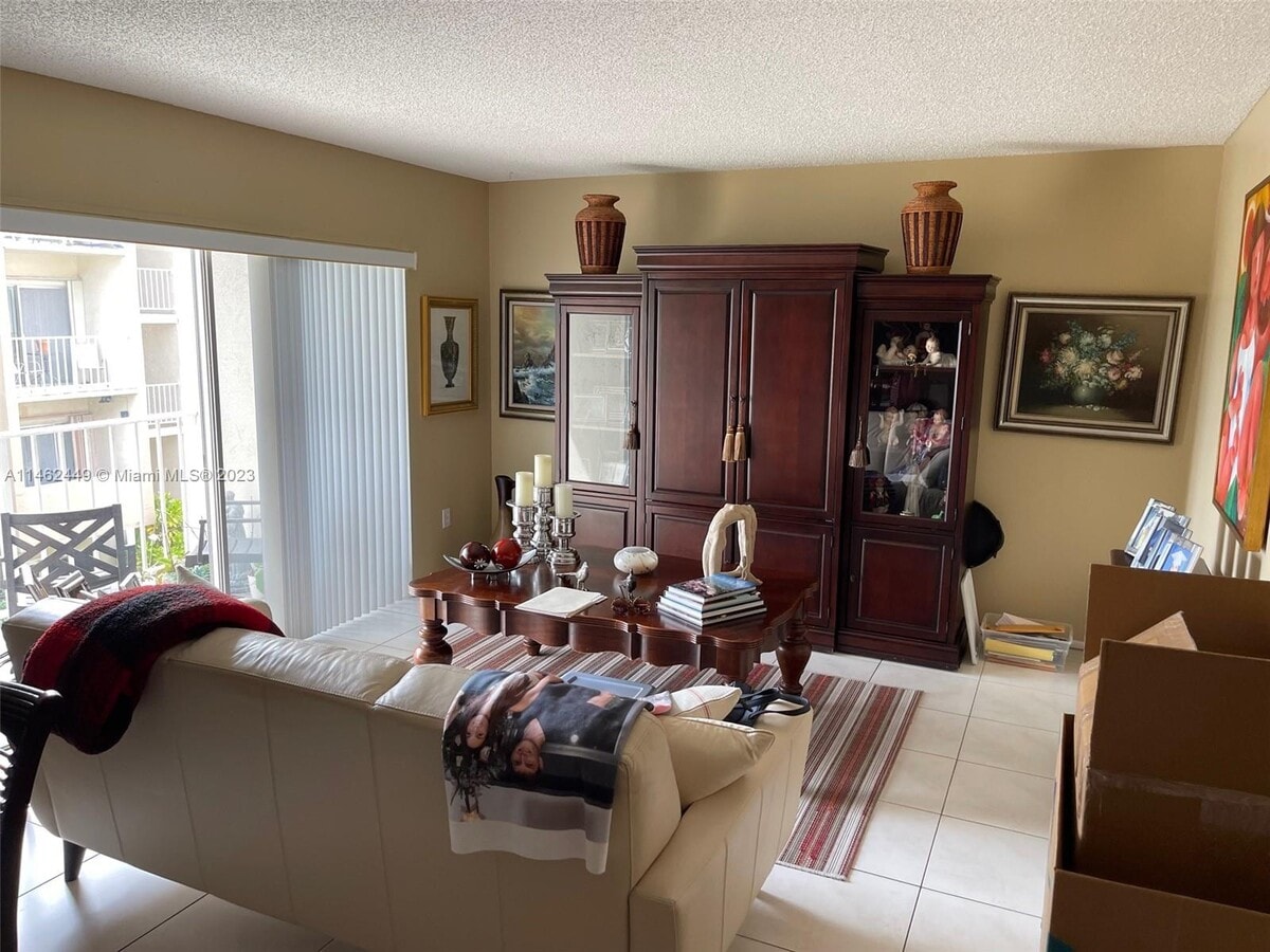 Photo - 7725 SW 86th St Unidad A1-319 Rental