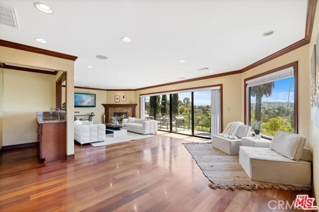 Photo - 2792 Fyler Pl