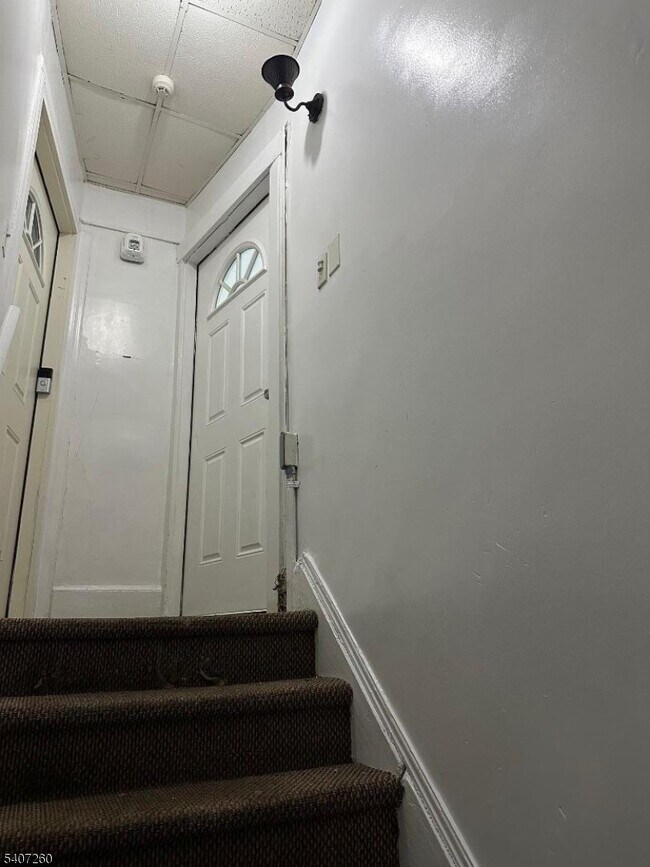 Photo - 336 Broad St Unit 2