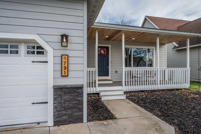 Photo - 1721 Northshore Dr