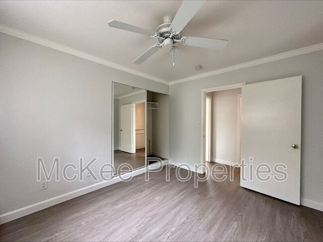 Photo - 907 Hayes Ave Unit #B