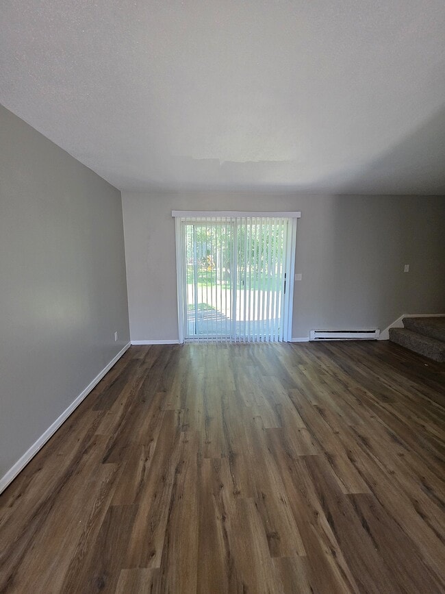 Photo - 333 Odanah Ave Unit 4C