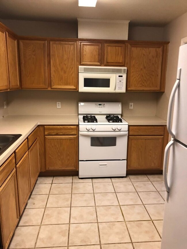 Photo - Spacious 3 Bedroom, 3 Bathroom Duplex in Steeplechase – Available for SUBLEASE August 4, 2025