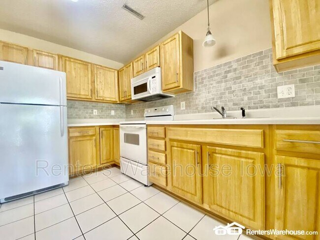 Photo - 3701 Brook Ridge Ct