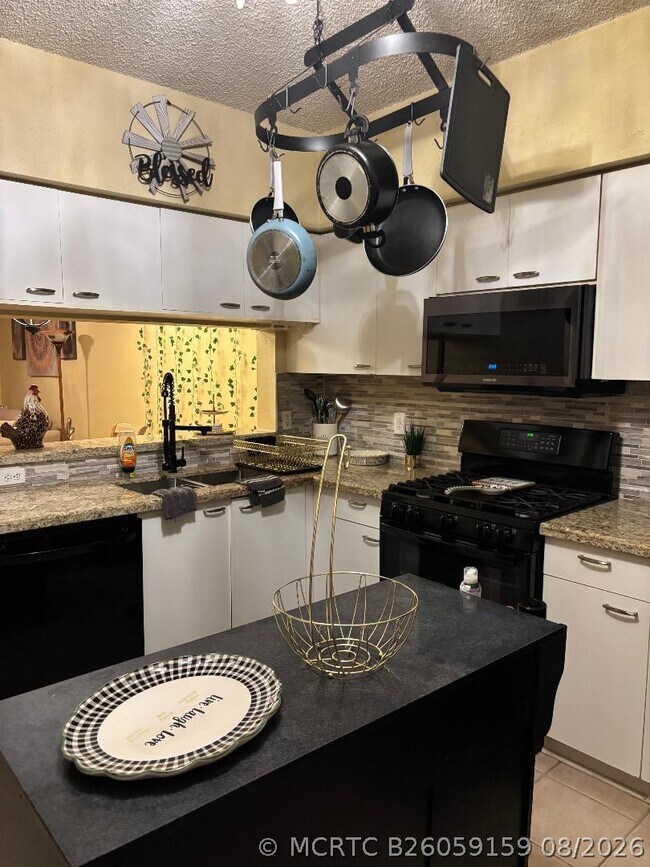 Photo - 11050 Conch Ct