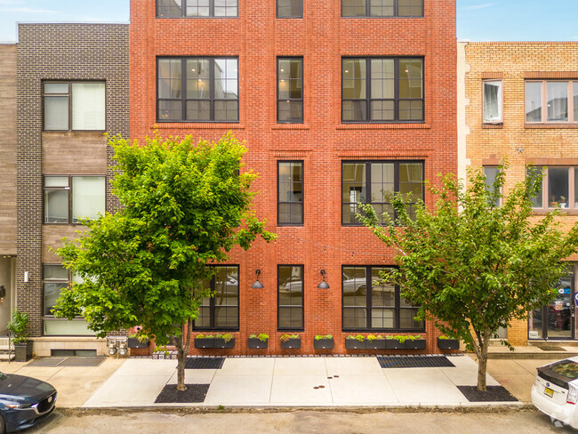 Building Photo - Nova Unit Residence03 Rental