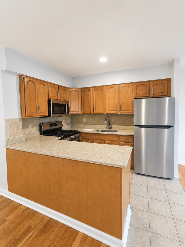 9010 70th Drive, Unit 3