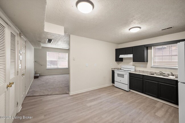 Photo - 1351 S 20th St