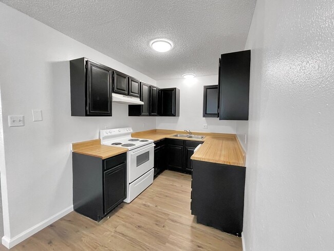 Photo - 4125-4131 North Grimes Street Unit 4127