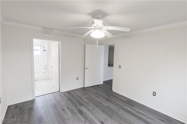 Photo - 8234 Key Royal Cir Unit 521