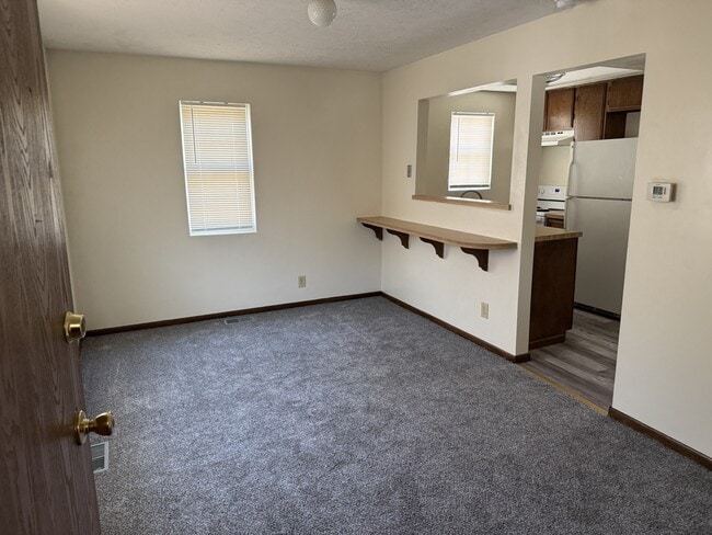 Building Photo - 815 N Adams St Unit 1