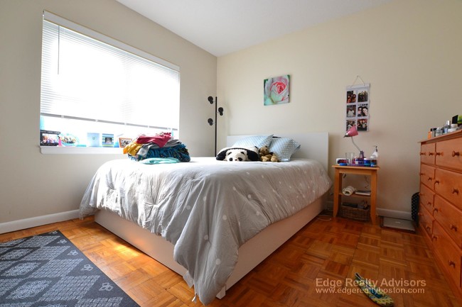 Photo - 132 Lake Shore Rd Unidad 2