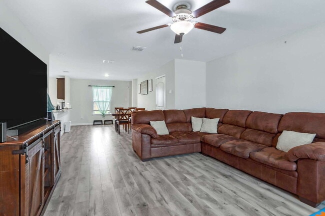 Photo - PRICE REDUCED!! Landscaping Included! Charming 3-Bedroom Retreat with 2 Full Baths in Von Ormy!