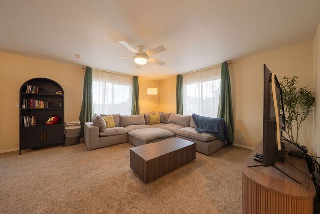 Photo - Short Term FULLY FURNISHED 3 bed home in Lorson Ranch!!!!