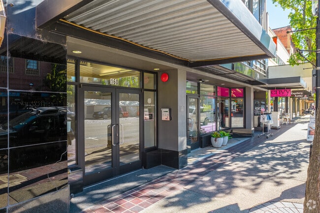 Entrance - The Metropolitan Building