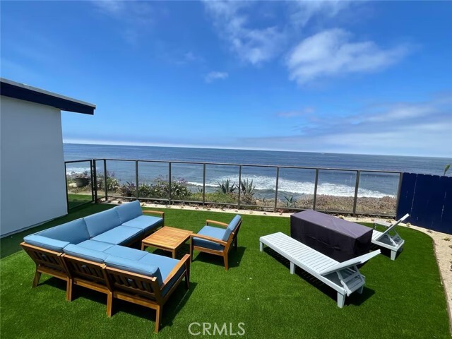 Photo - 1561 Ocean Front St