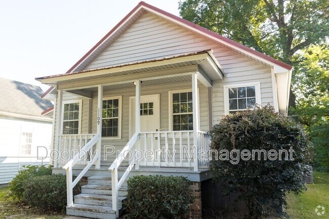 Building Photo - 1109 E 8th St Rental