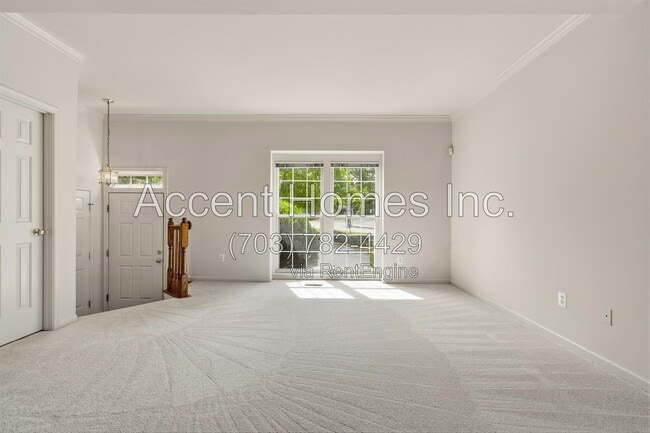 Photo - 6514 Osprey Point Ln