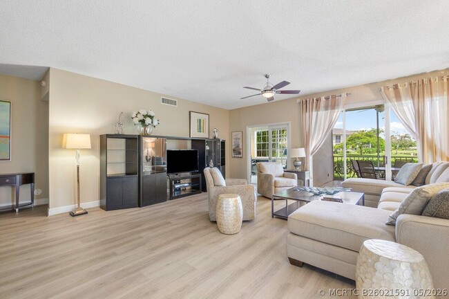 5070 Lake Catalina Dr Unit C