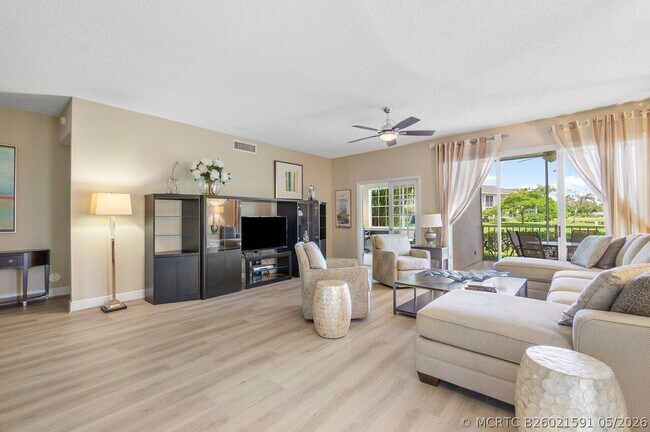 Photo - 5070 Lake Catalina Dr Unit C