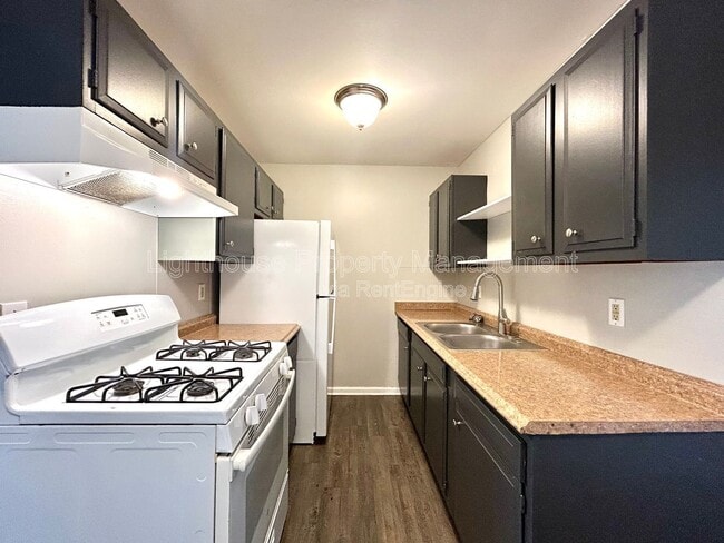 Photo - 1333 Kendall St SE Unit 128
