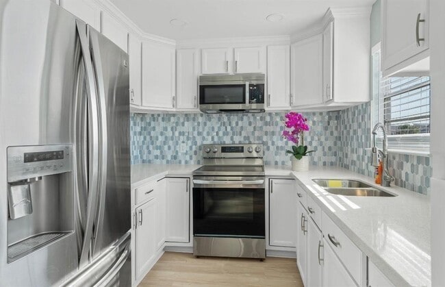 Building Photo - 1019 Treaty Dr