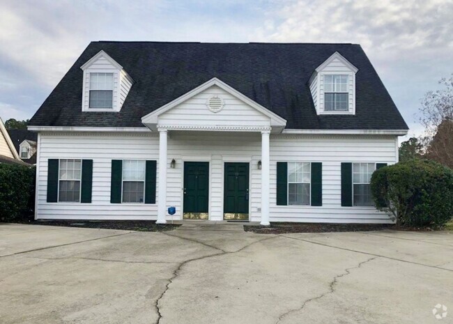 Building Photo - Gates of Wildwood Rental