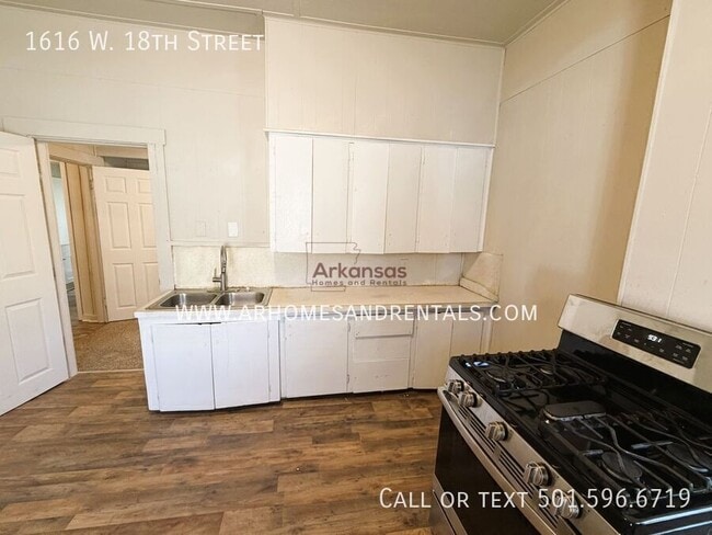 Photo - 1616 W 18th St