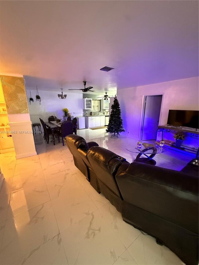 Photo - 710 N 66 Terrace