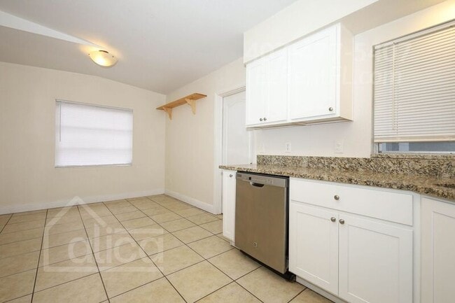 Photo - 3392 Bougainvillea Dr