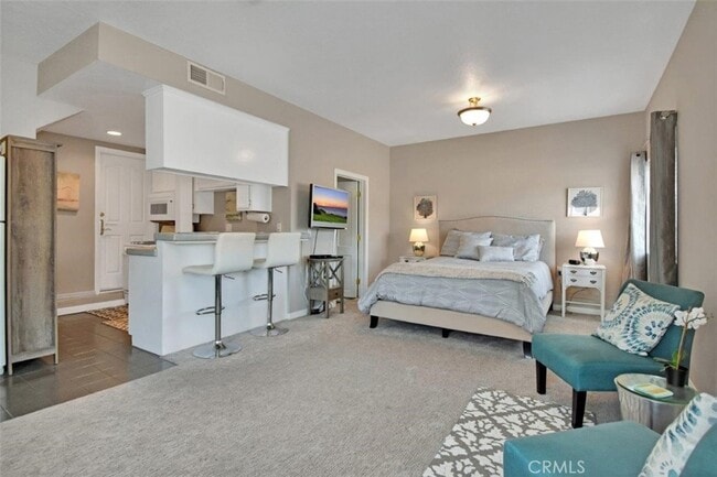 Photo - 328 Rosecrans Ave Condo