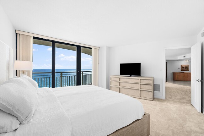 3000 N Ocean Dr Unit 28e