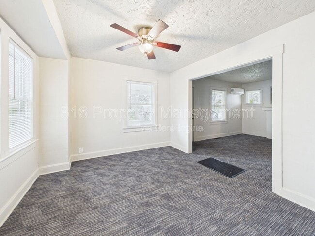 Photo - 4028 E 68th Terrace