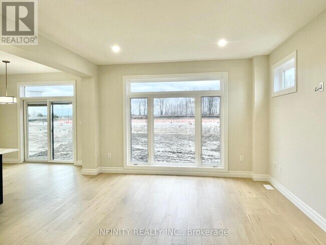 Photo - 220 Bowman Dr.