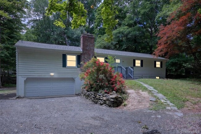 Photo - 179 Roosevelt Rd