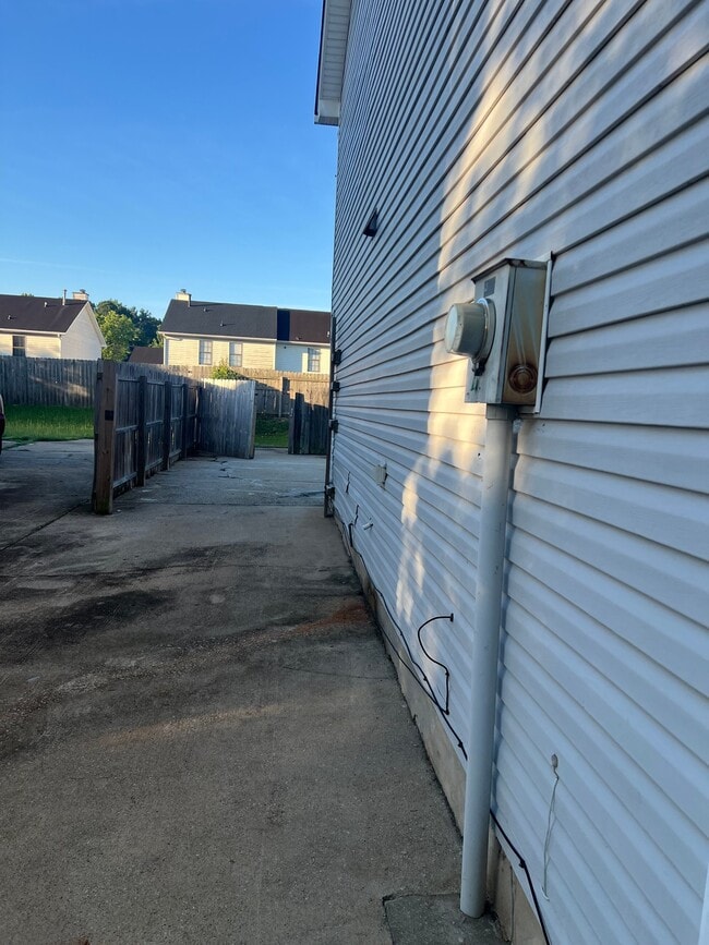 Photo - 3543 N Hopkins Ct