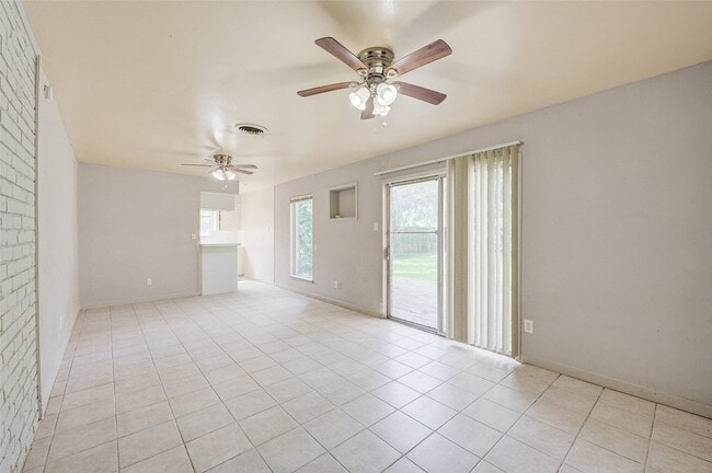 Photo - 7214 Mobud Dr