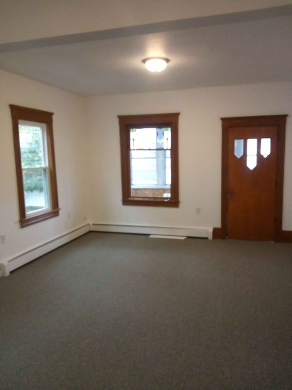 Photo - 254 E Grove St Unit APT