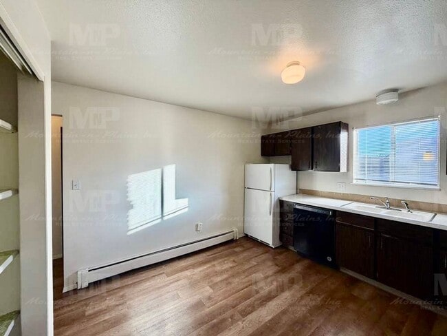 Photo - 2901 Sumac St Unit 2901 Sumac St. #D 212-4