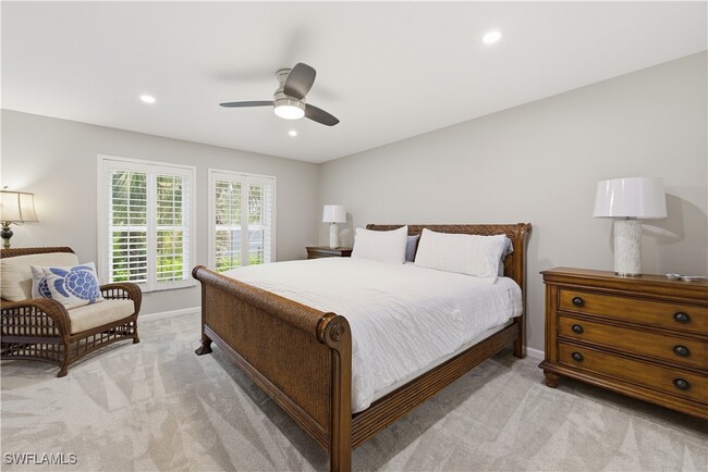 Building Photo - 5899 Chanteclair Dr Unit 222