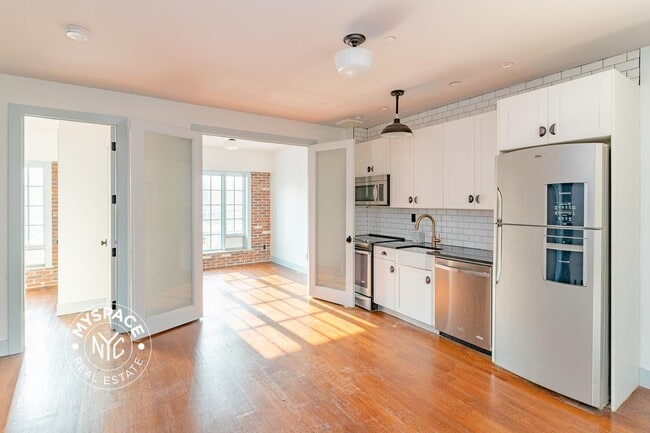 Photo - 31 Brooklyn Ave Apartment Unit 5E